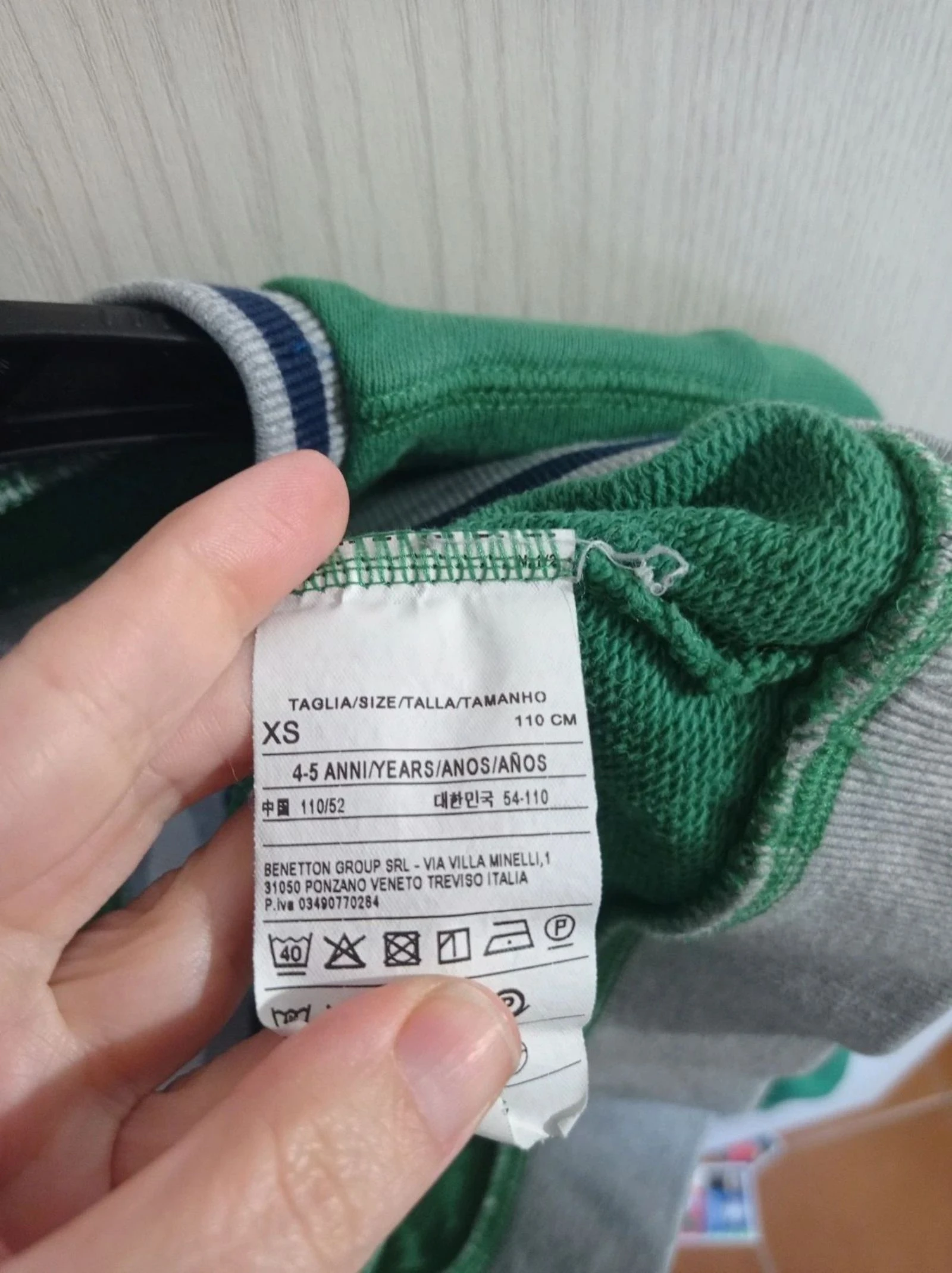 Benetton Sweater Size 4-5 Years – photo 4